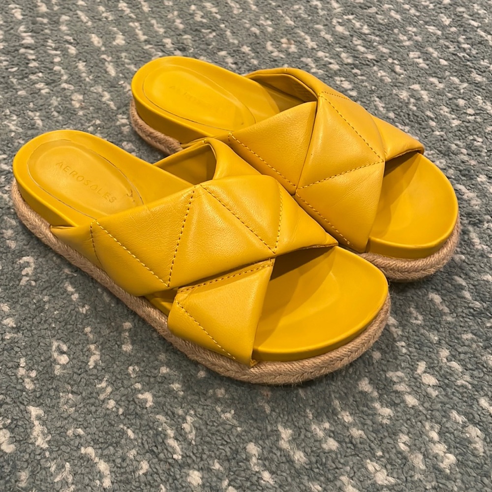 Aerosoles Mustard Espadrille Bottom Slides 7.5